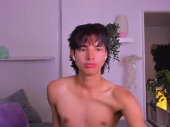 santy_kitty webcam model stream image