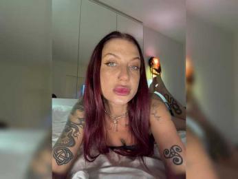 Alina666Mistress webcam model stream image