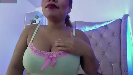 Madi_cutee webcam model stream image