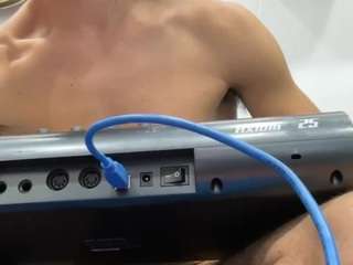 stringin webcam model stream image