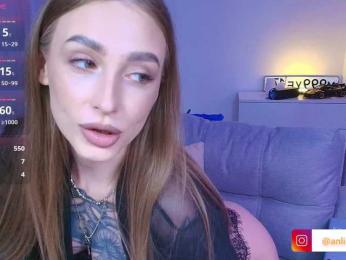 -AnlinaW- webcam bongacams model stream image