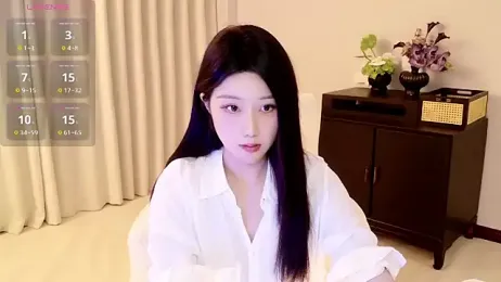 Lucky-baby webcam model stream image