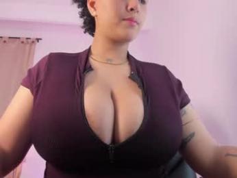 liaamoretzz webcam model stream image