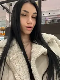 ilariea_girl webcam model stream image