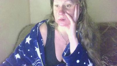 DomixDomi webcam cam4 model stream image