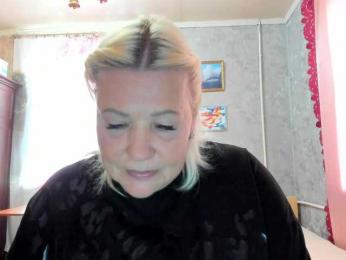 Elenochka webcam model stream image