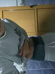 Achrafsad9i webcam model stream image