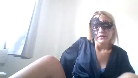 JeuneCharme1 webcam model stream image