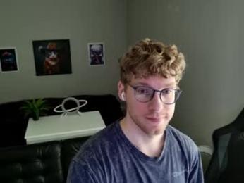 blueeyedtallguy webcam model stream image