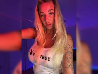 -AmazingBlonde- webcam model stream image