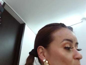 MAGHENTA webcam model stream image
