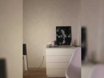 Evsweet webcam model stream image