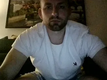 mikhael999 webcam model stream image