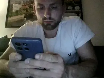 mikhael999 webcam model stream image