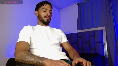 Christian_thor webcam model stream image