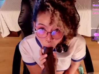 emma_nakamura webcam model stream image