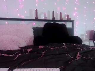 queenlolaxxx webcam model stream image