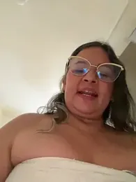 Lucy_Milf_474 webcam stripchat model stream image