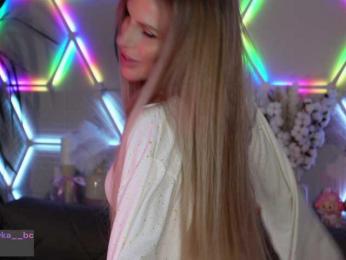 ALVUWKA webcam bongacams model stream image