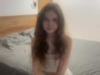 ElaWish webcam model stream image