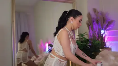 Anais_Bloom webcam model stream image