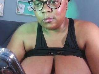 rachelbrown webcam model stream image