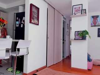 karlyee webcam camsoda model stream image