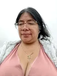 __valentina18 webcam model stream image