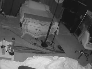 voyeurcam-baileybase-room webcam model stream image