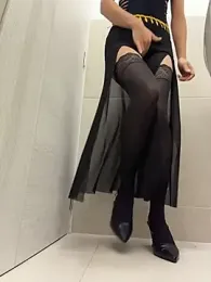 -_MiaQueen_- webcam stripchat model stream image