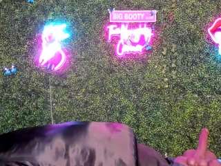 bigbootysarenalove webcam model stream image