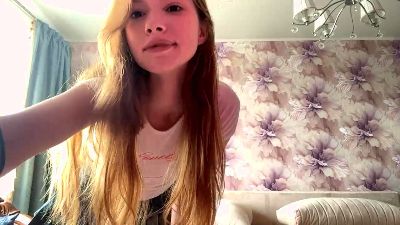 LiliaVanbeek webcam cam4 model stream image