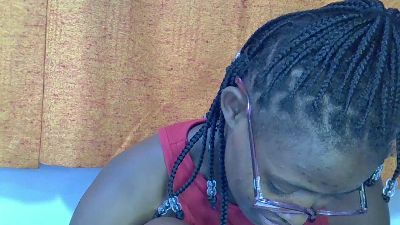 sweet_zarah webcam model stream image