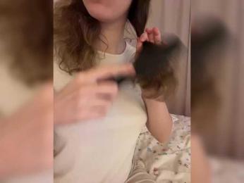 Chikipikin webcam model stream image