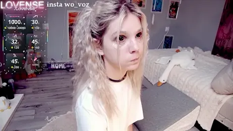 Careful_i_bite webcam model stream image