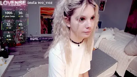 Careful_i_bite webcam model stream image