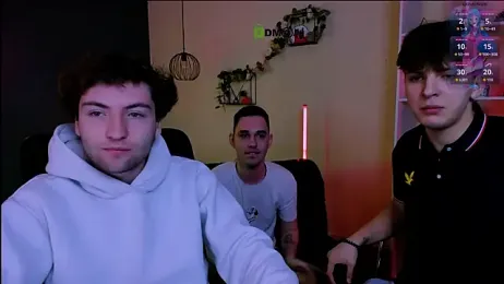 travis_wolf_ webcam model stream image