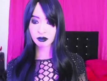 cutenaked_8 webcam model stream image
