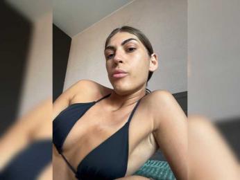 KamillaRuss webcam bongacams model stream image