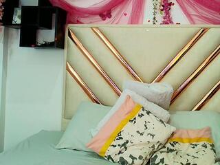 Vannessa Clark webcam flirt4free model stream image