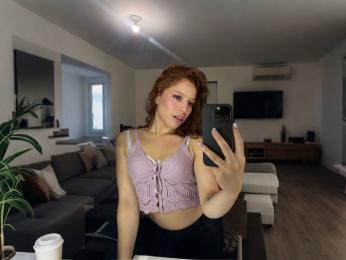 LyraLuxe webcam livejasmin model stream image