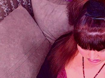 RedBustyX webcam model stream image