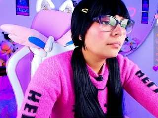 marceliinee webcam camsoda model stream image