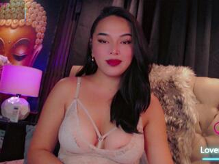 Lina Cage webcam model stream image