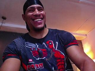 Teddy Fit webcam model stream image