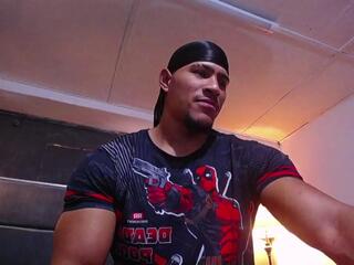 Teddy Fit webcam model stream image