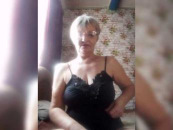 NikaGold45 webcam model stream image