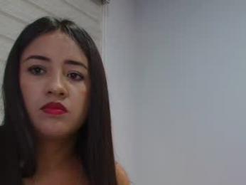emmi_11 webcam model stream image