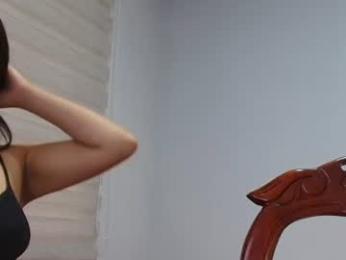 emmi_11 webcam model stream image