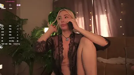 Bestie_Online webcam model stream image